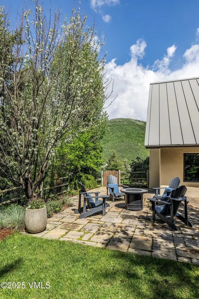 2036 Vermont Road Vail CO 81657