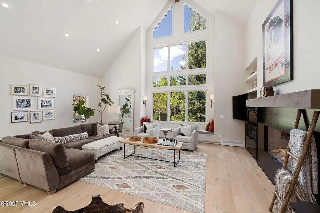 2036 Vermont Road Vail CO 81657