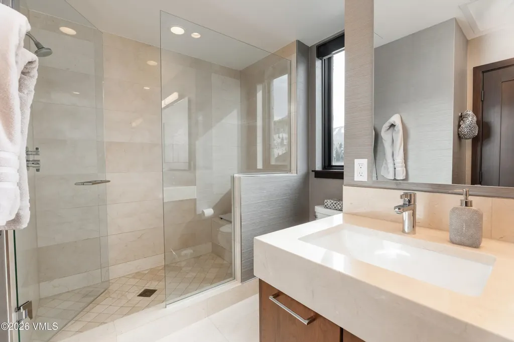 701 W Lionshead Circle Vail CO 81657