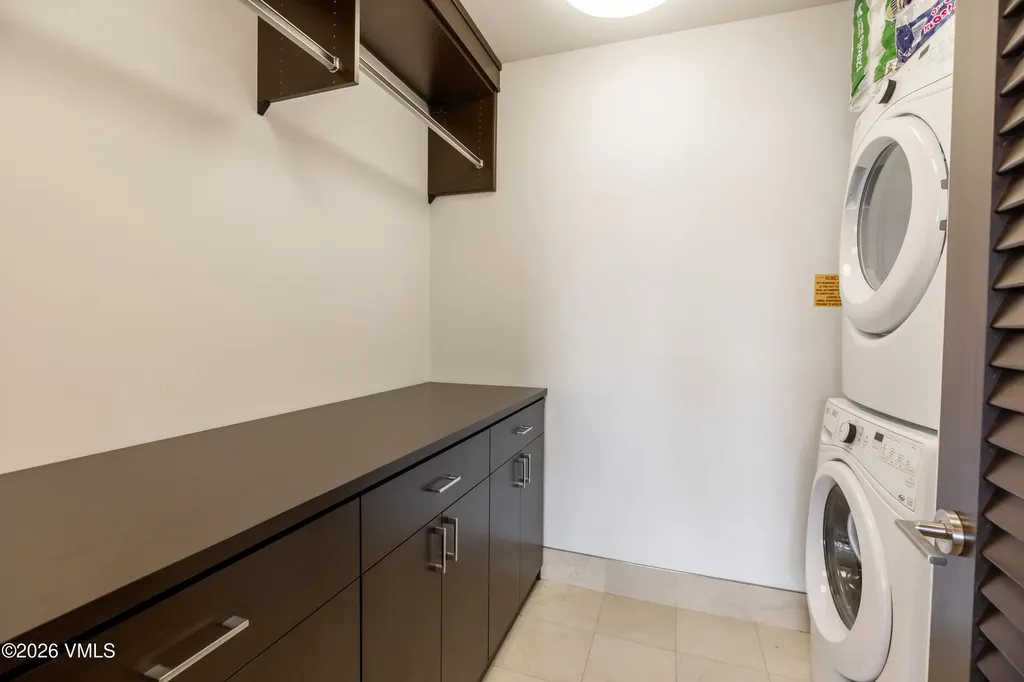 701 W Lionshead Circle Vail CO 81657