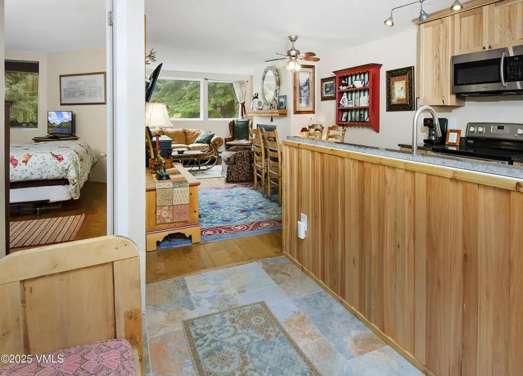 3931 Bighorn Road Vail CO 81657