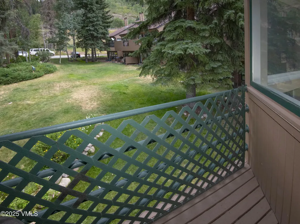 3931 Bighorn Road Vail CO 81657