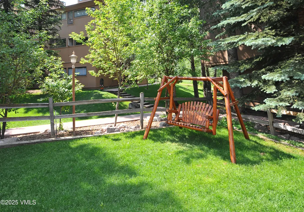 3931 Bighorn Road Vail CO 81657