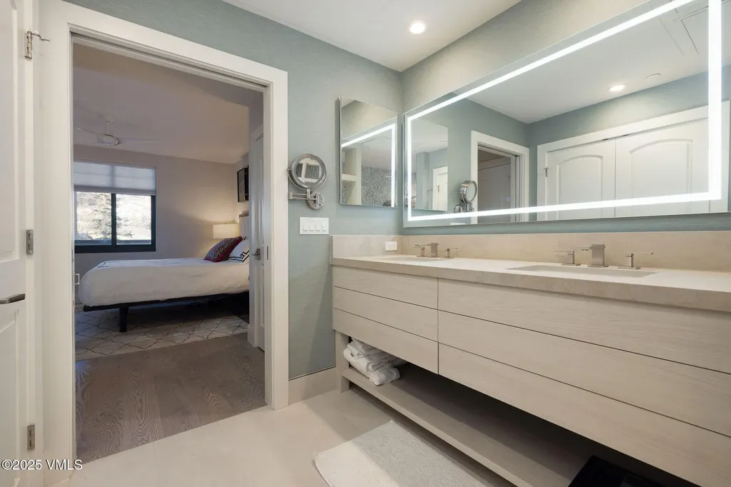 610 W Lionshead Vail CO 81657