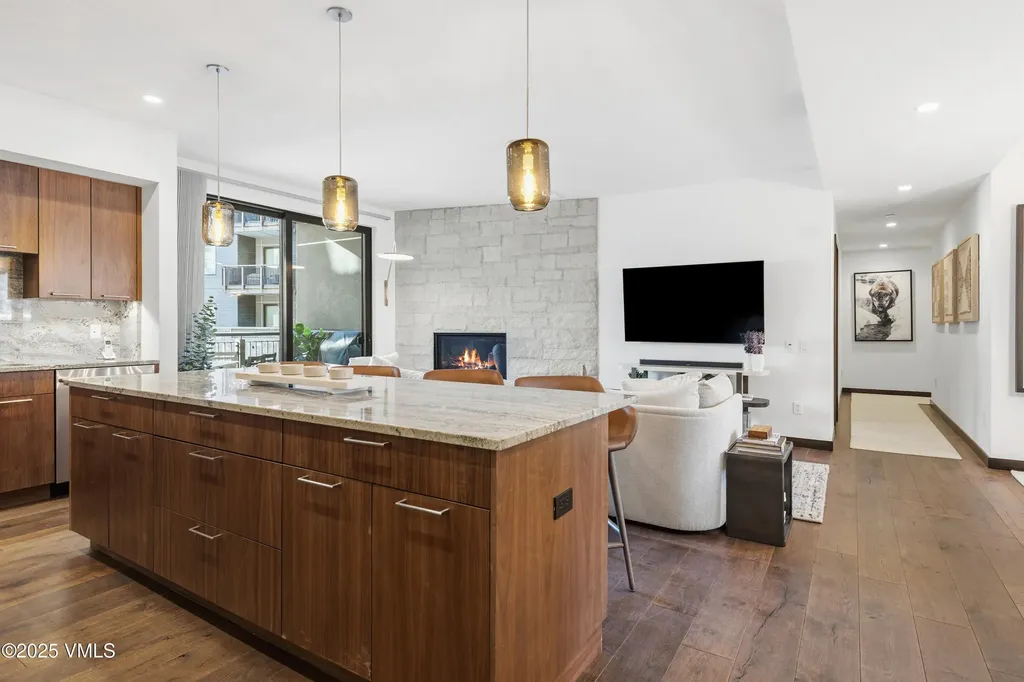 701 W Lionshead Vail CO 81657