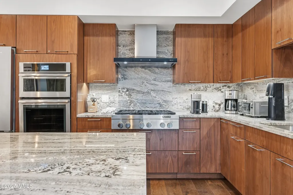 701 W Lionshead Vail CO 81657