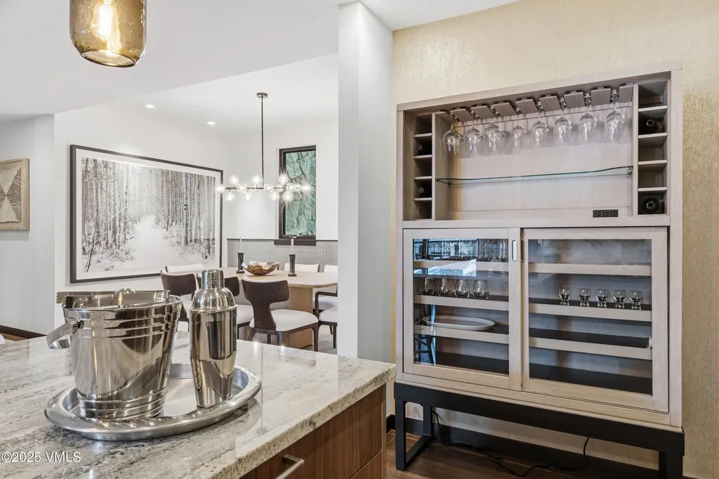 701 W Lionshead Vail CO 81657