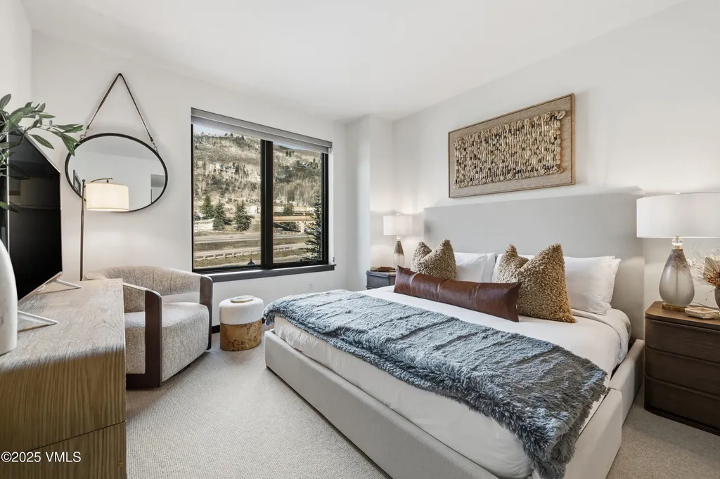 701 W Lionshead Vail CO 81657