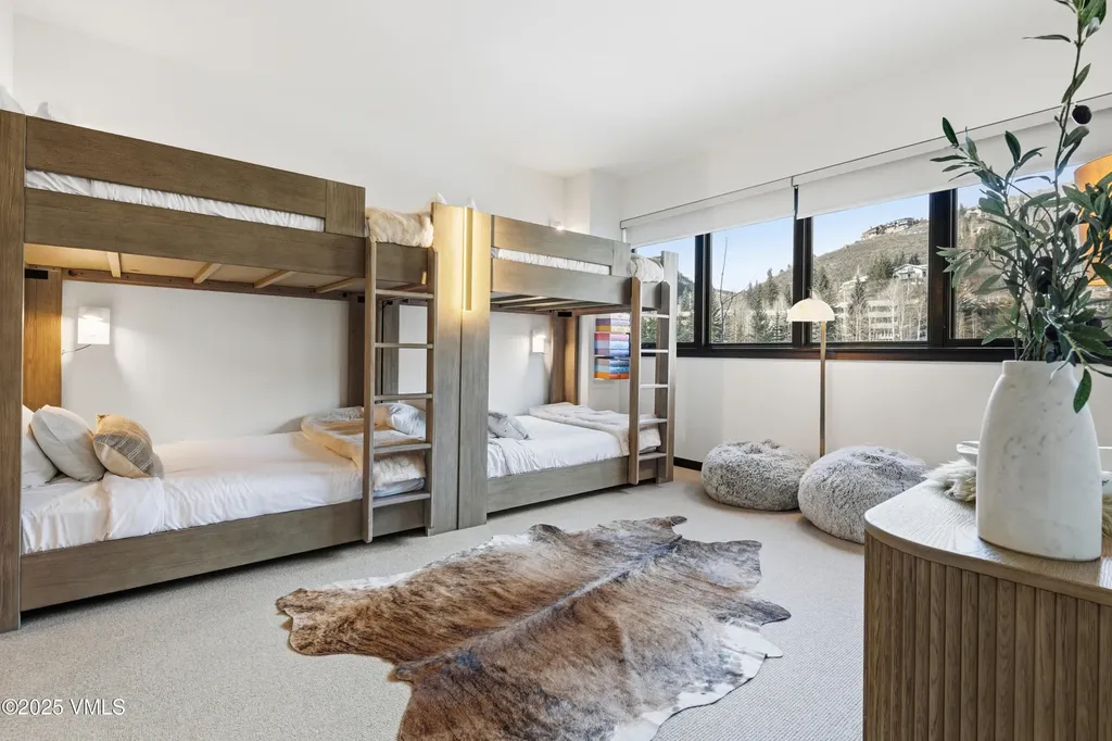 701 W Lionshead Vail CO 81657