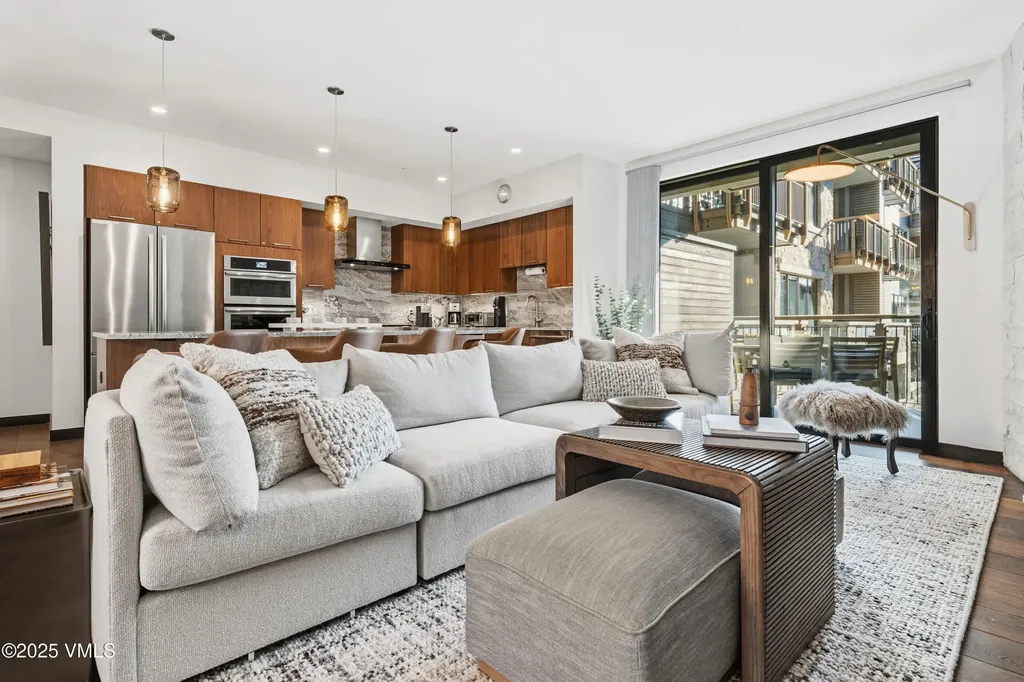 701 W Lionshead Vail CO 81657