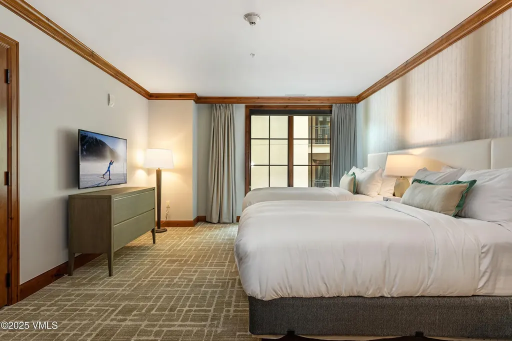 728 W Lionshead Circle Vail CO 81657