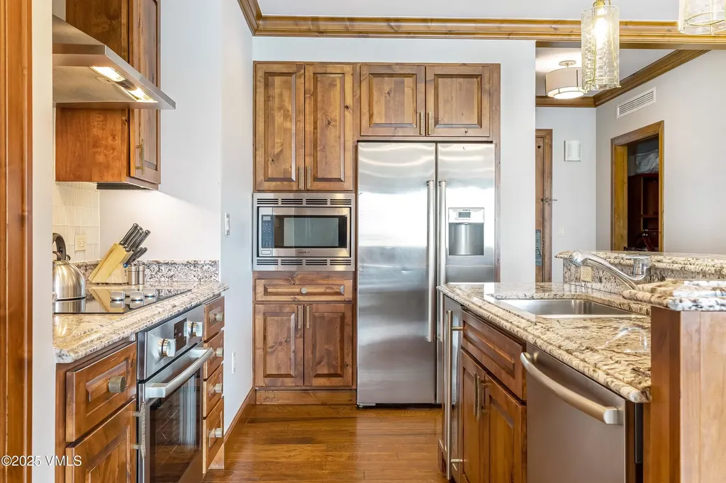 728 W Lionshead Circle Vail CO 81657