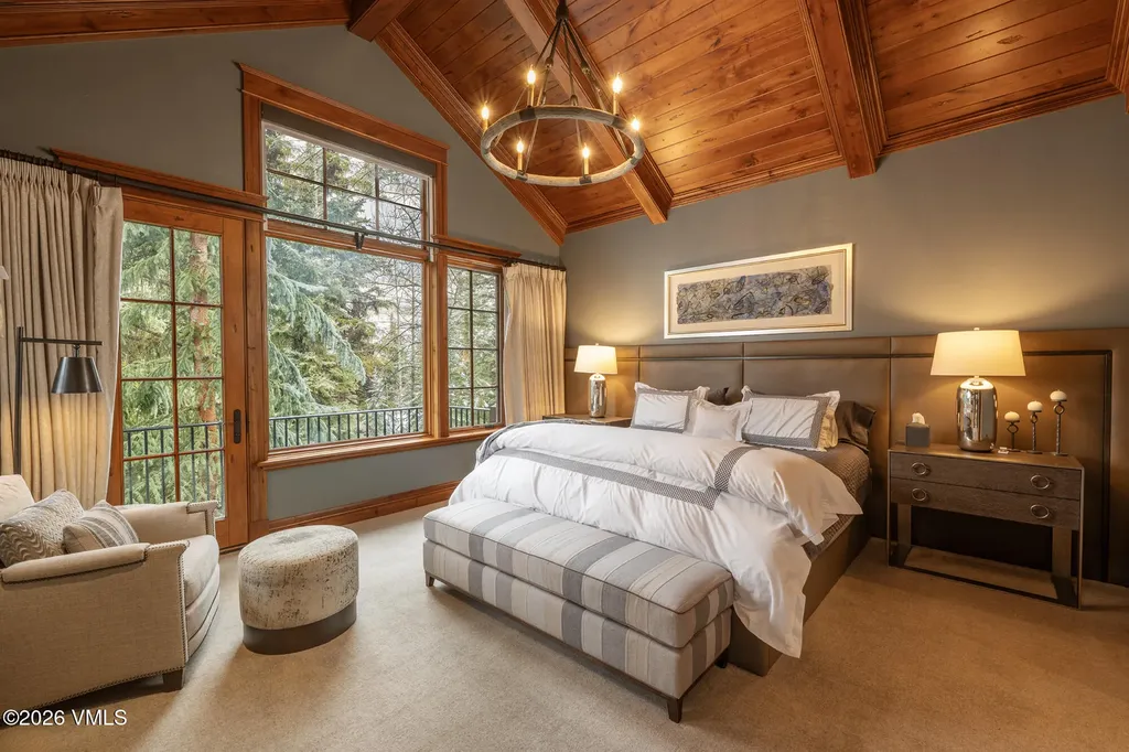 325 Forest Road Vail CO 81657