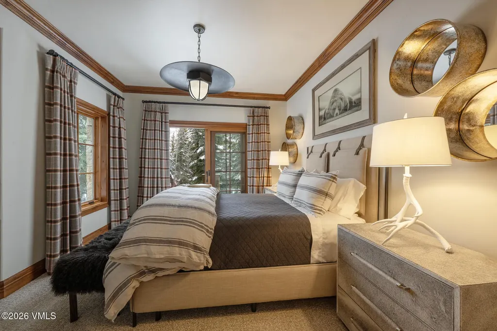 325 Forest Road Vail CO 81657