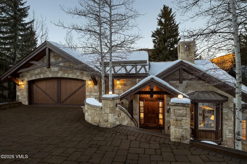 325 Forest Road Vail CO 81657