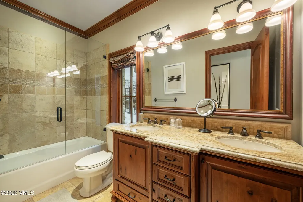 325 Forest Road Vail CO 81657