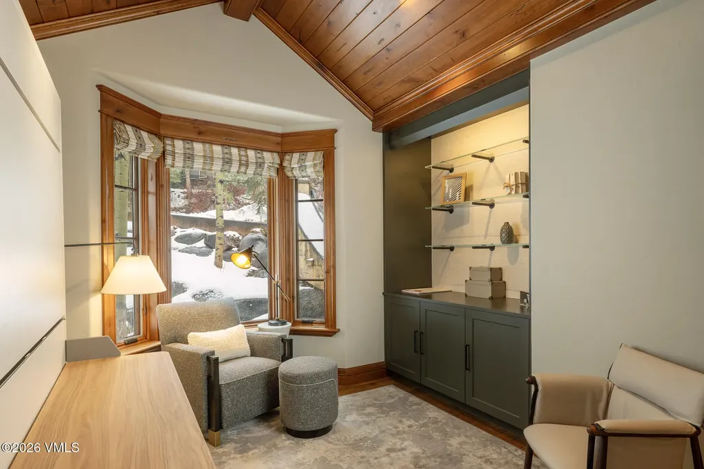 325 Forest Road Vail CO 81657