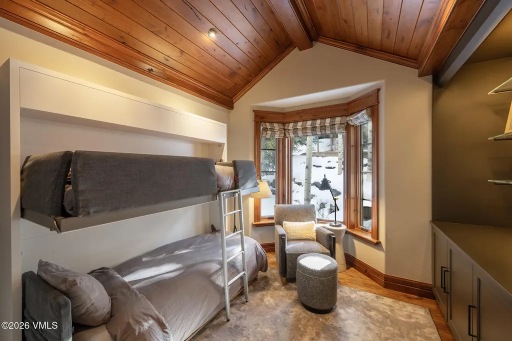 325 Forest Road Vail CO 81657