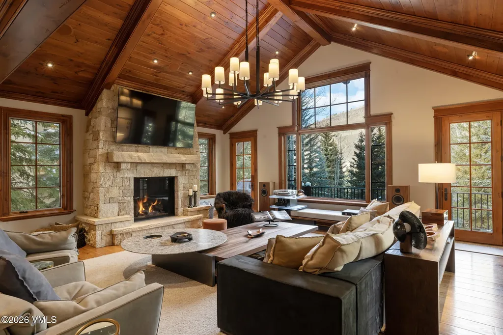 325 Forest Road Vail CO 81657