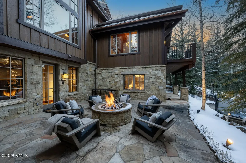 325 Forest Road Vail CO 81657