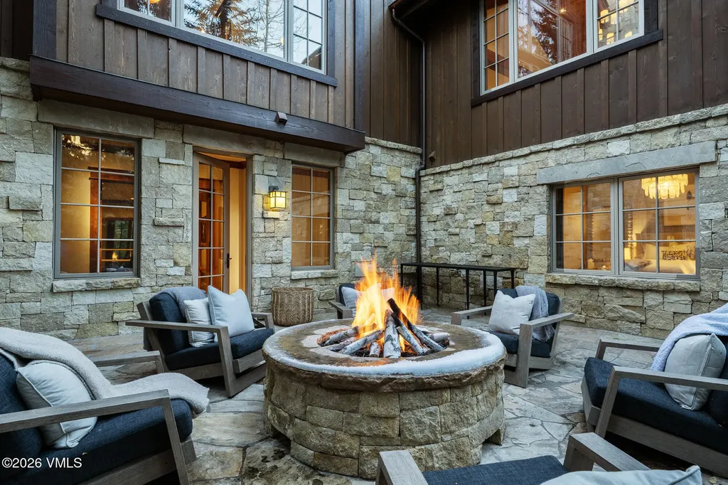 325 Forest Road Vail CO 81657