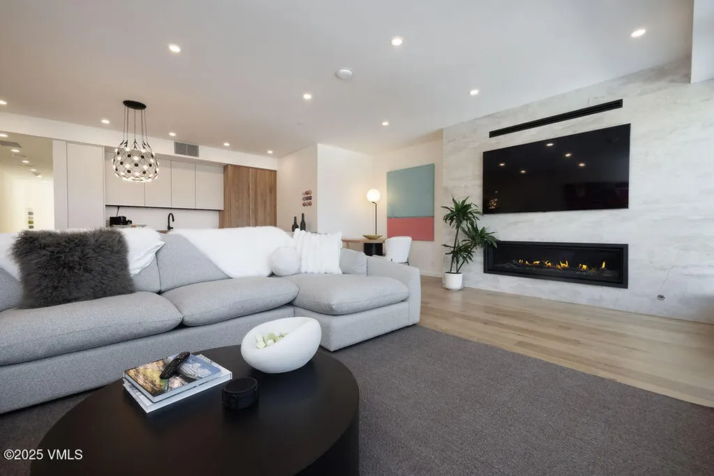 710 W Lionshead Circle Vail CO 81657