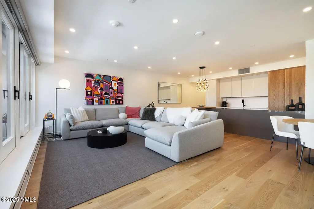 710 W Lionshead Circle Vail CO 81657