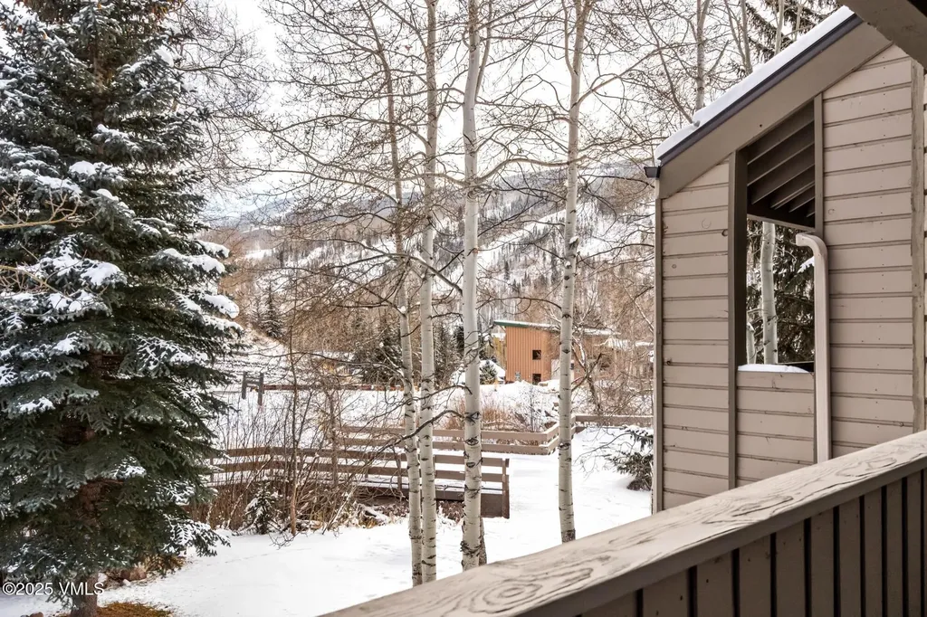 945 Red Sandstone Road Vail CO 81657