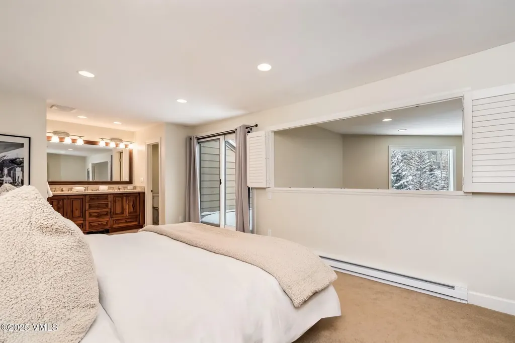 945 Red Sandstone Road Vail CO 81657