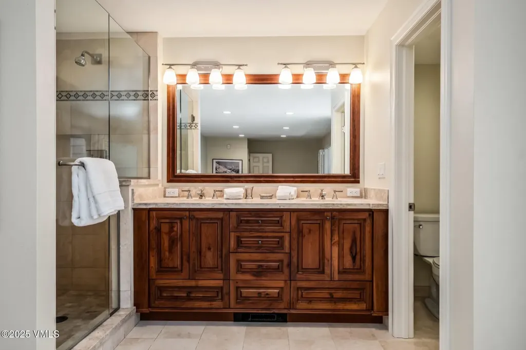 945 Red Sandstone Road Vail CO 81657