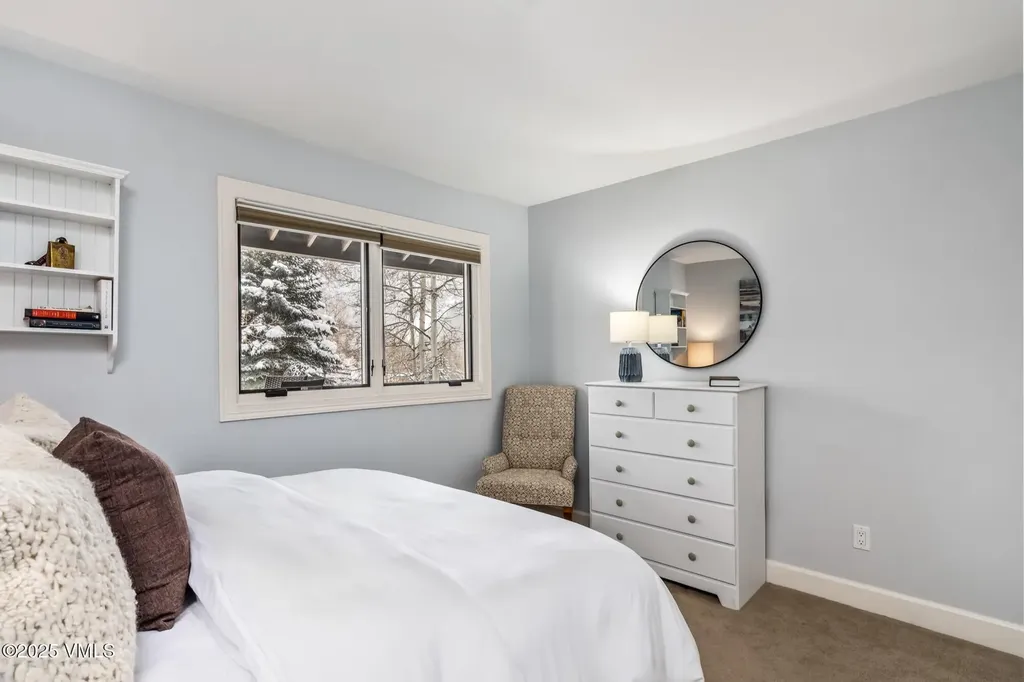 945 Red Sandstone Road Vail CO 81657