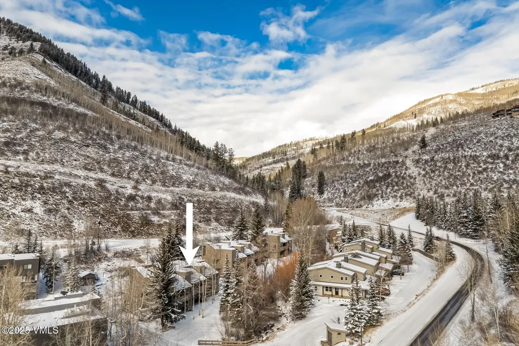 945 Red Sandstone Road Vail CO 81657