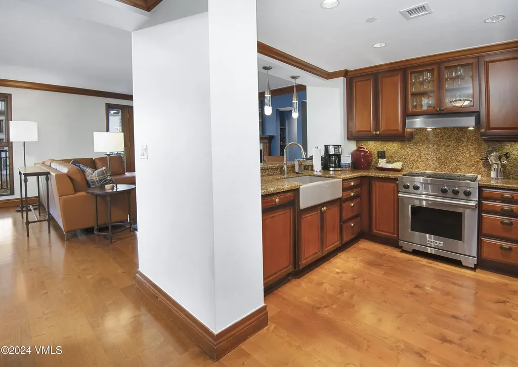 100 E Thomas Place E Beaver Creek CO 81620