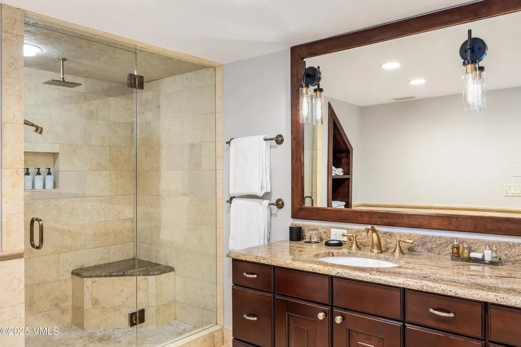 714 W Lionshead Circle Vail CO 81657