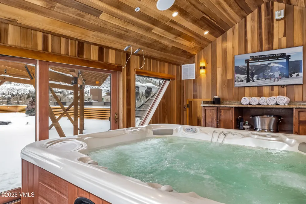 714 W Lionshead Circle Vail CO 81657