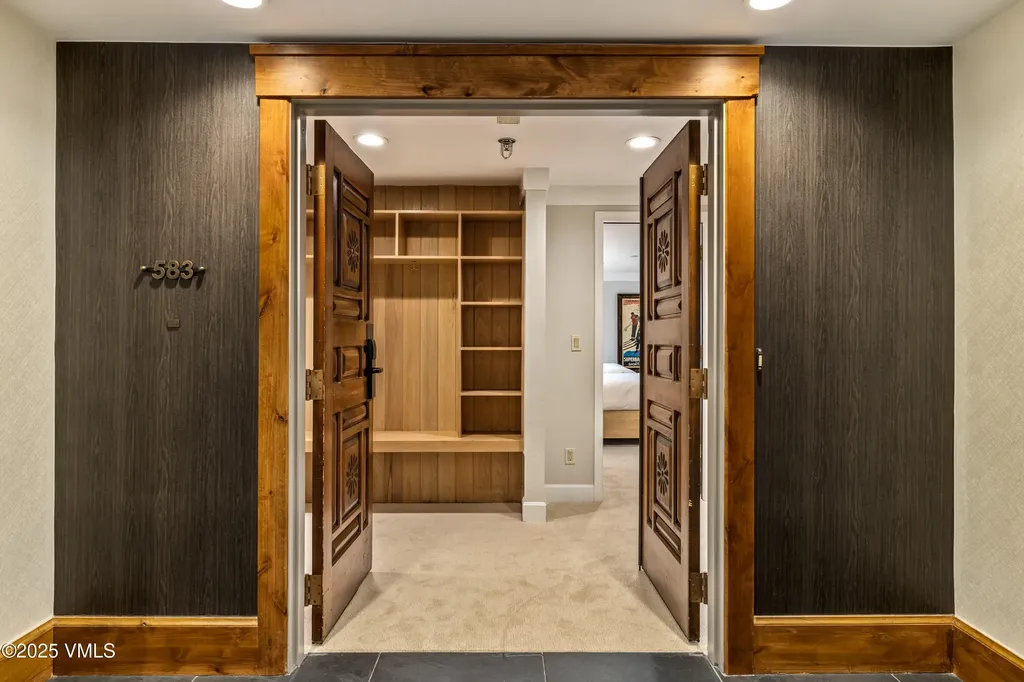 714 W Lionshead Circle Vail CO 81657