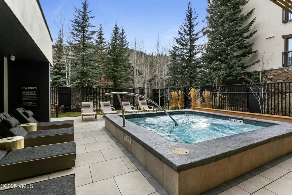 714 W Lionshead Circle Vail CO 81657