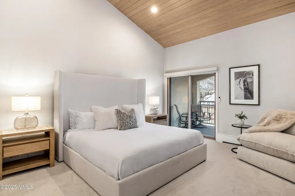 714 W Lionshead Circle Vail CO 81657
