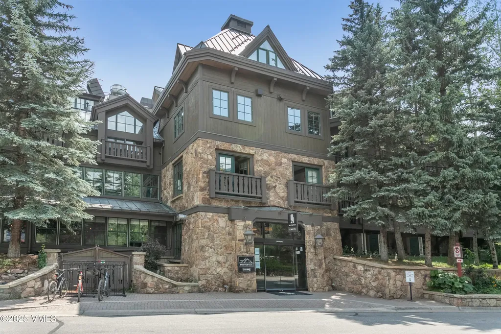 352 E Meadow Drive Vail CO 81657