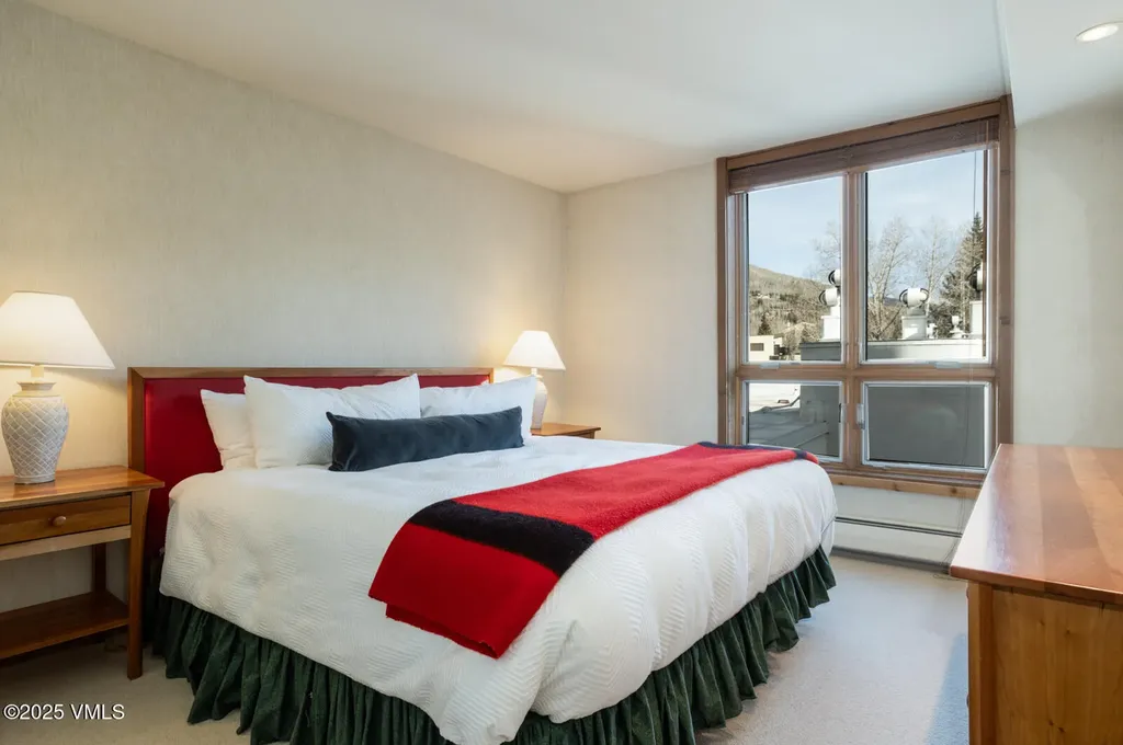 450 E Lionshead Circle Vail CO 81657