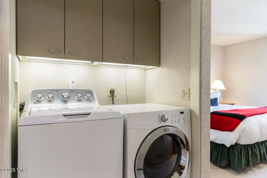 450 E Lionshead Circle Vail CO 81657