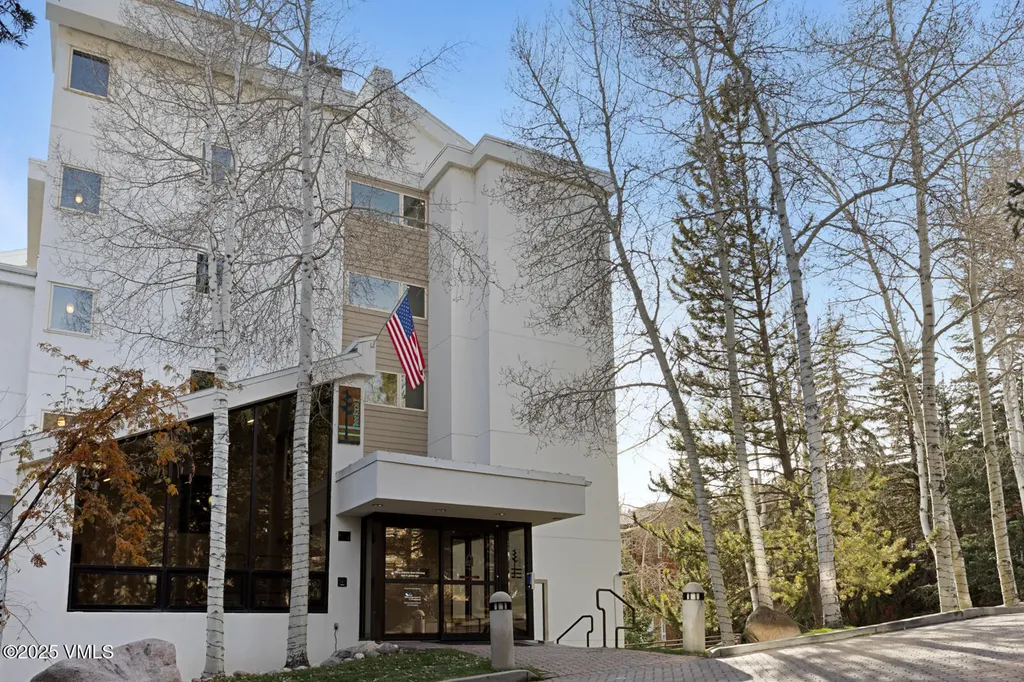 450 E Lionshead Circle Vail CO 81657