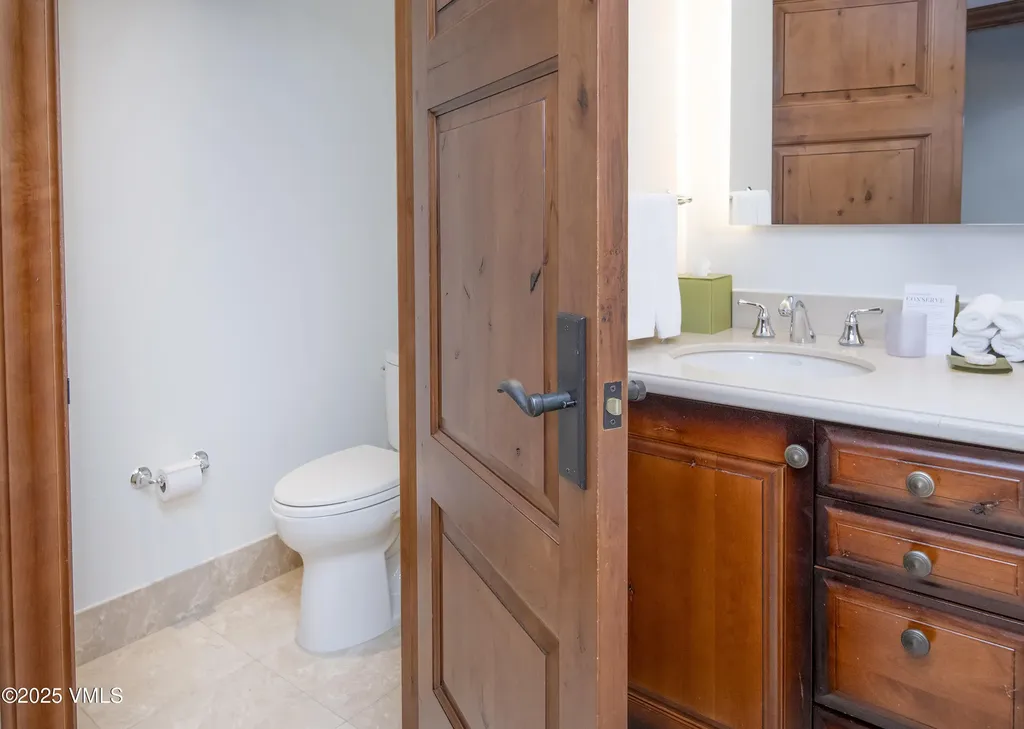 100 E Thomas Place Beaver Creek CO 81620