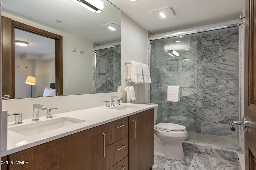 610 W Lionshead Circle Vail CO 81657