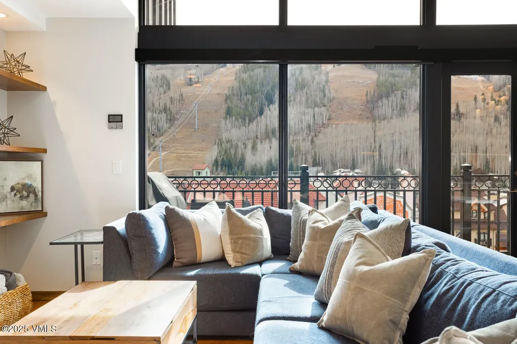 610 W Lionshead Circle Vail CO 81657
