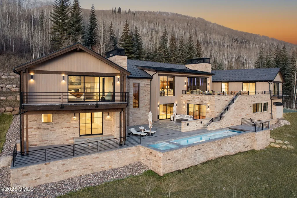 1326 Spraddle Creek Road Vail CO 81657