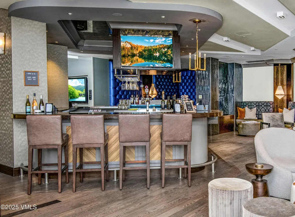 141 E Meadow Drive Vail CO 81657