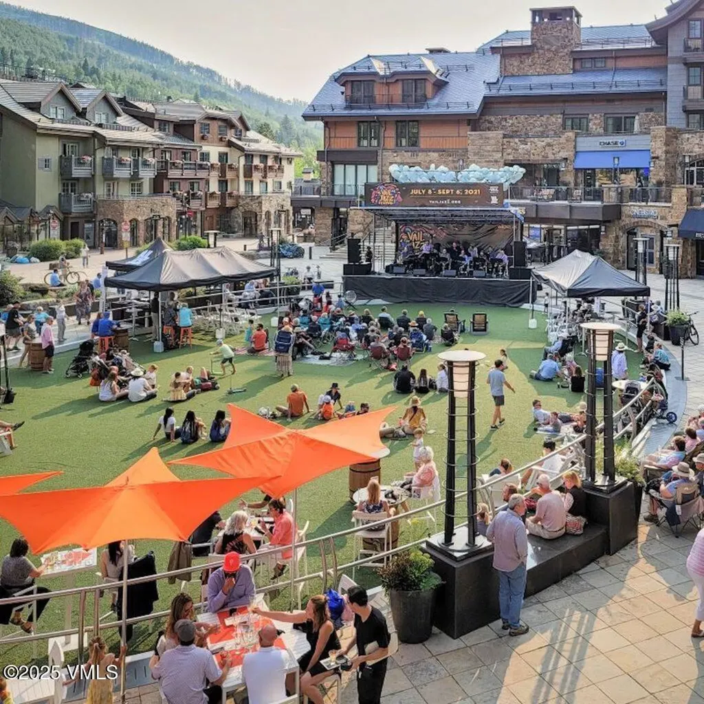 141 E Meadow Drive Vail CO 81657