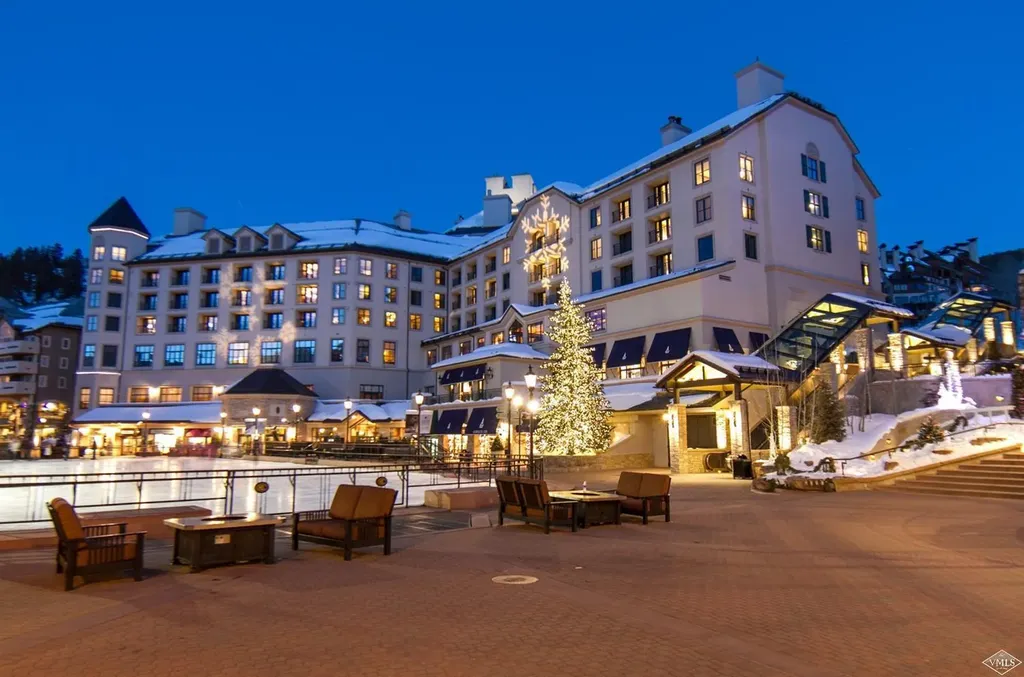 Beaver Creek CO, 100 E Thomas Place, Unit 3052 - week 4