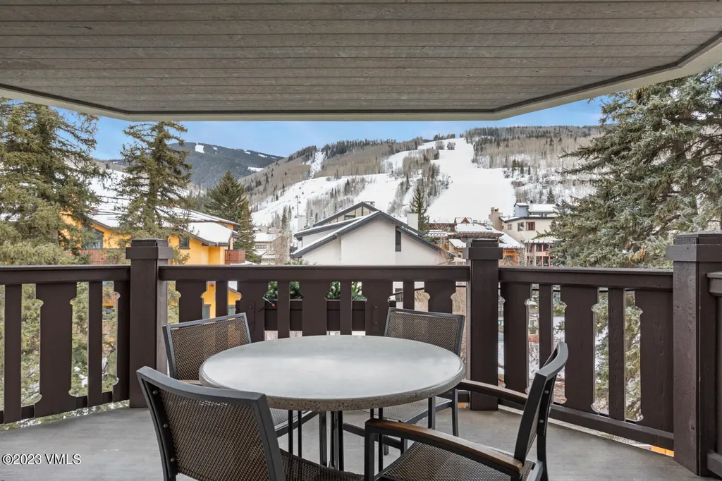242 E Meadow Drive Vail CO 81657